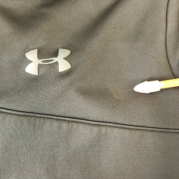 Under Armour Womens Long Sleeves 1/4 Zip Pullover Black Activewear Top Size M - Picture 6 of 10